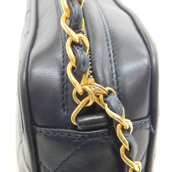 CHANEL Lamb Skin Navy Shoulder Bag! With booklet! - Picture 10 of 15